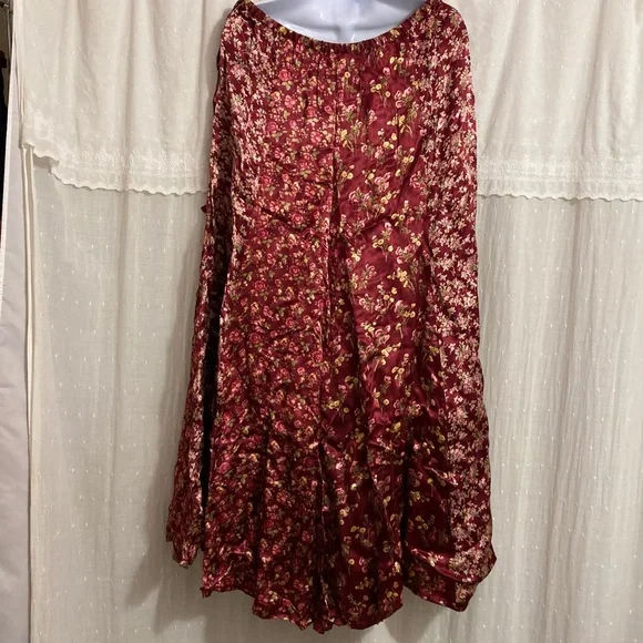 Vintage April Cornell Satiny Floral Skirt - Picture 11 of 14